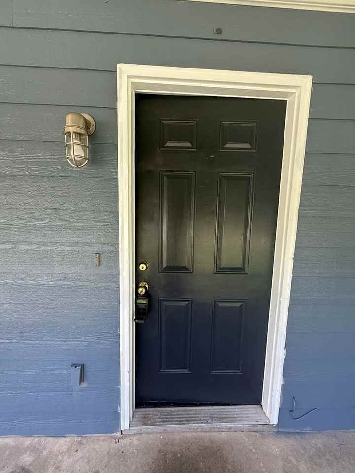 9119 Ford St Sw - Photo 3 of 24