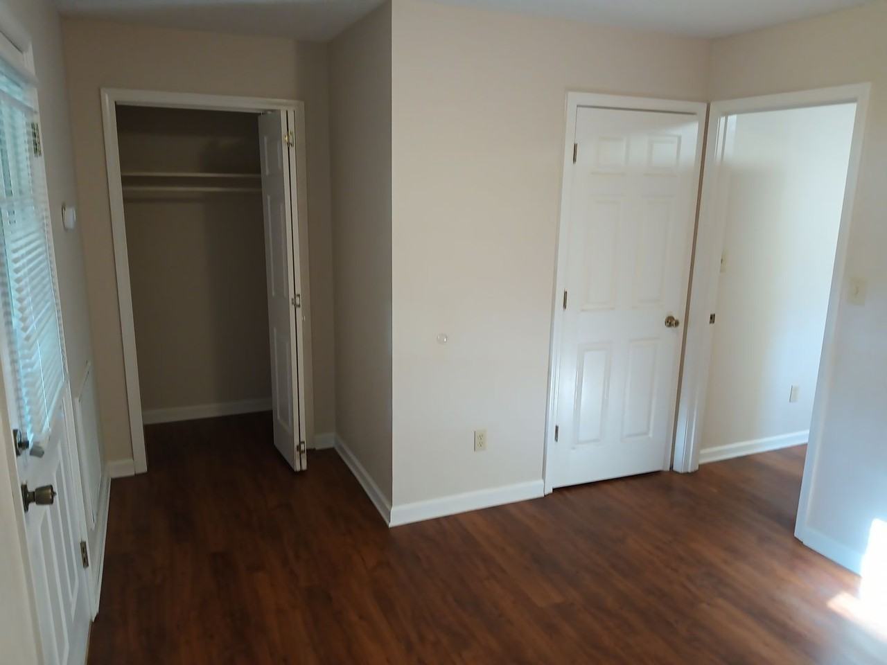 104 Majestic Dr #1 - Photo 4 of 24