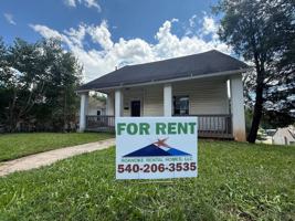 featured image of 2128 Orange Ave Nw