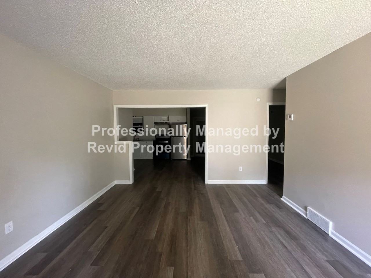 2763 Dalewood Ave - Photo 5 of 24