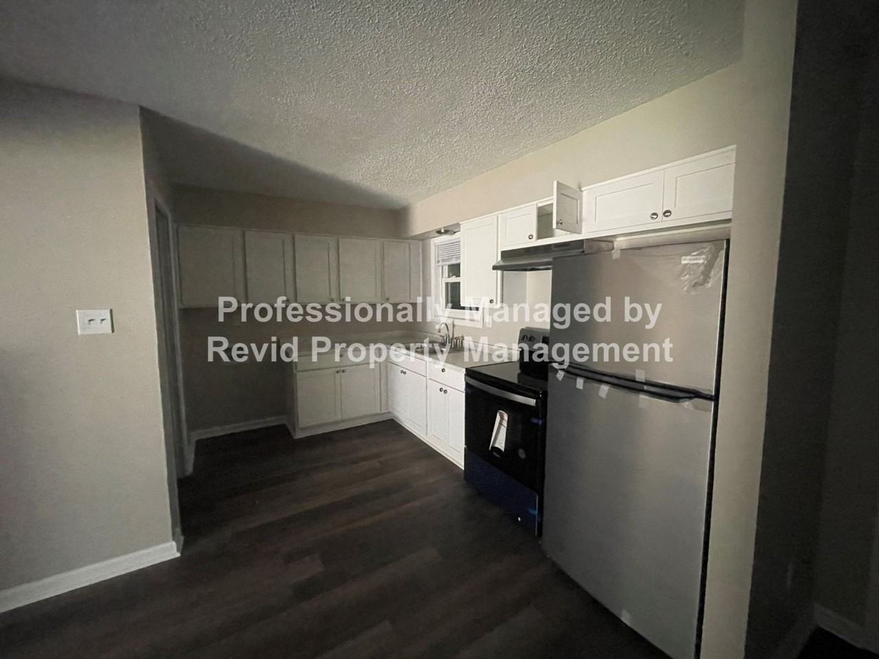 2763 Dalewood Ave - Photo 7 of 24