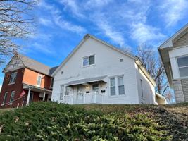 featured image of 813 S 14th St