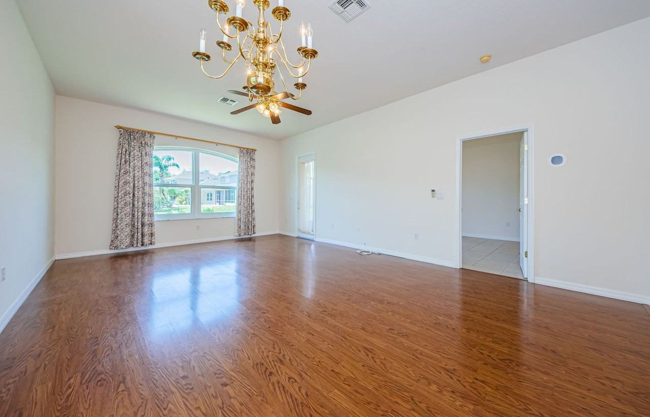 2624 2624 Tottenham Dr. - Ilda Cilingir - Photo 6 of 26