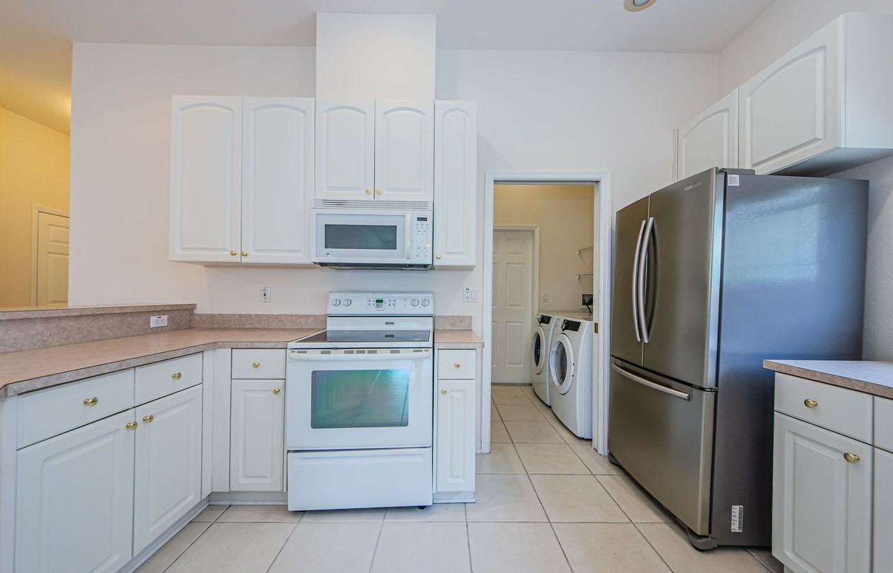 2624 2624 Tottenham Dr. - Ilda Cilingir - Photo 7 of 26