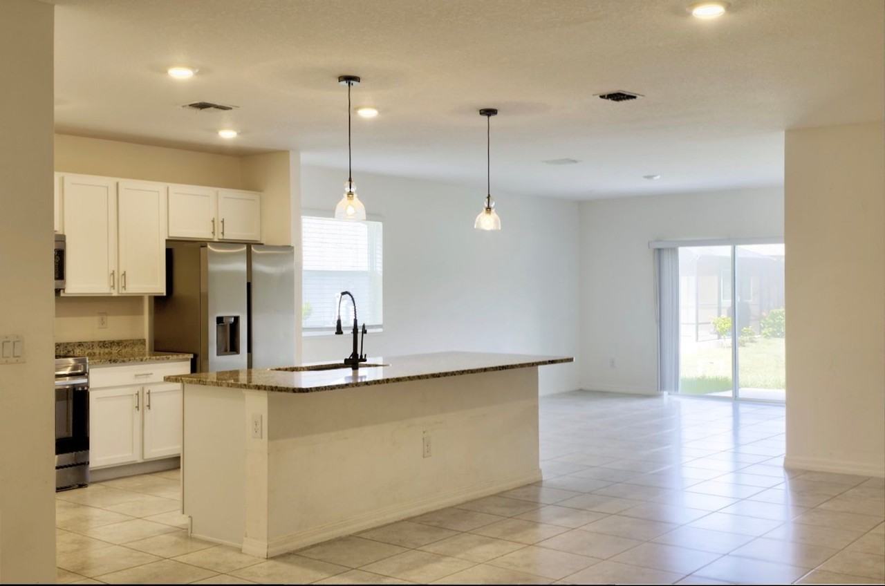8975 102nd Ave - Photo 2 of 11
