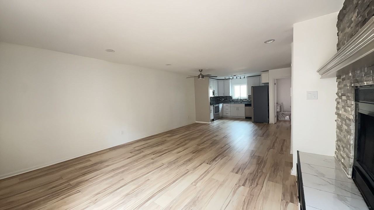 3188 E Ocean View Ave #18 - Photo 7 of 12