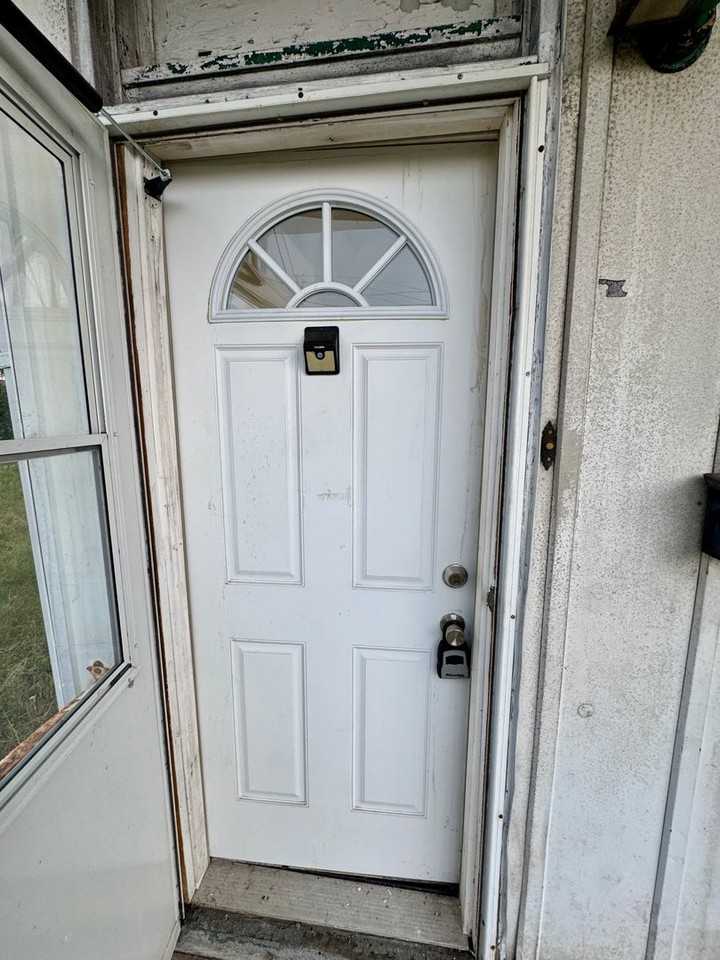 42 Climax St - Photo 4 of 46
