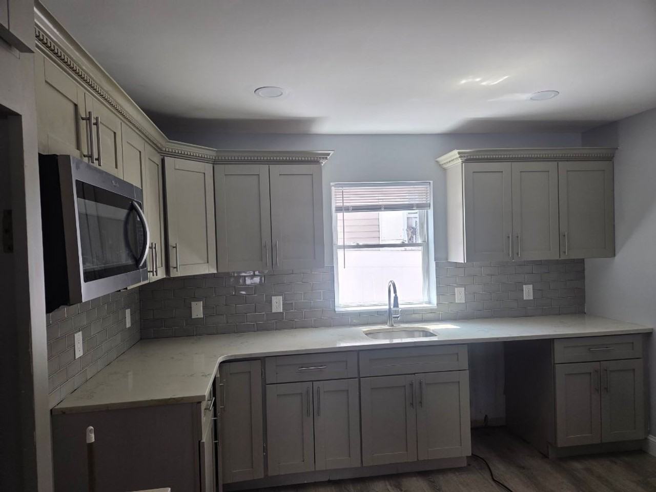87 Lexington Ave - Photo 3 of 21