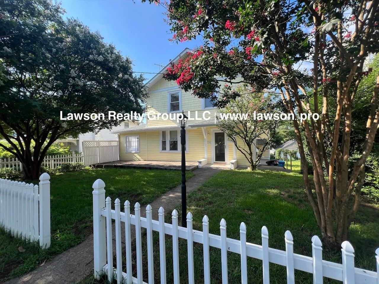 2148 Berkley Ave Sw - Photo 3 of 50