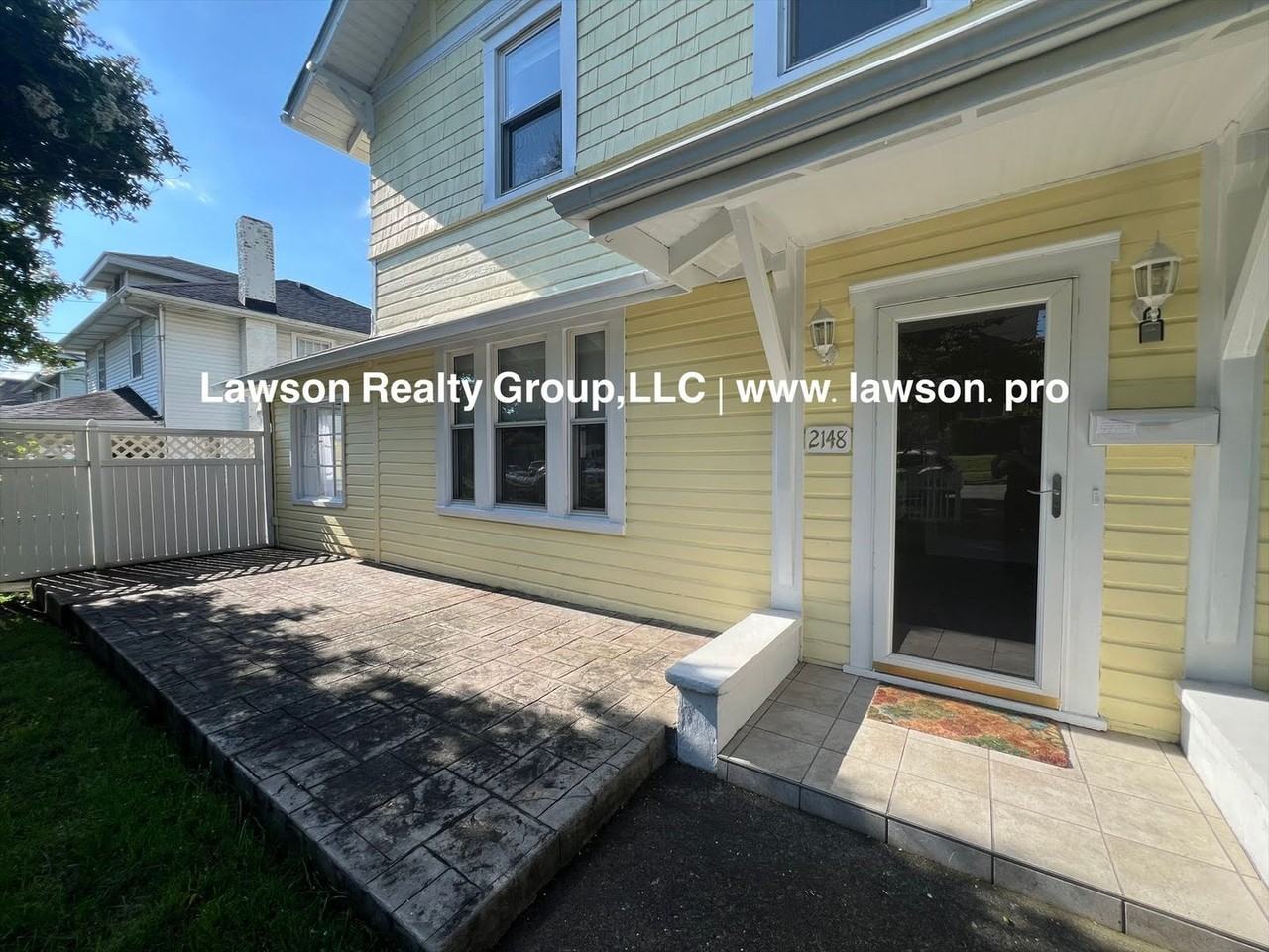 2148 Berkley Ave Sw - Photo 4 of 50