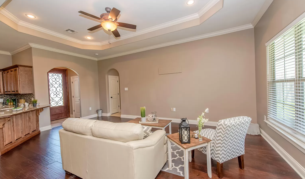 315 Hill Ridge Dr - Photo 2 of 11