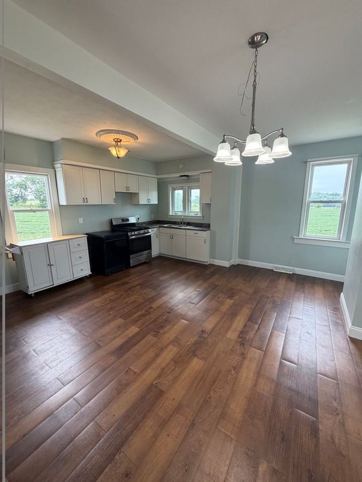 6336 Mudlake Rd - Photo 3 of 11
