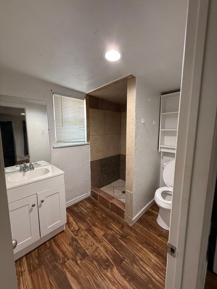 1814 Aransas Ave #2 - Photo 5 of 5
