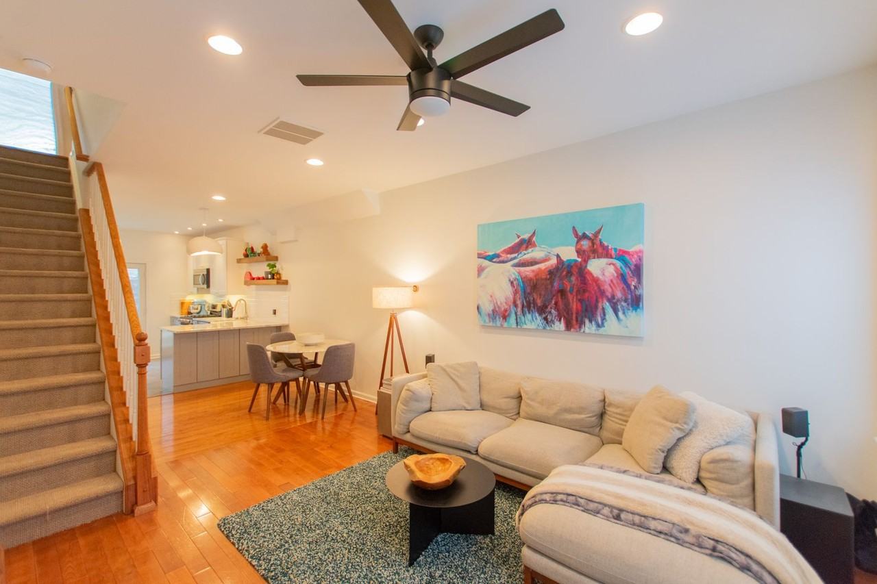 2207 Kimball St - Photo 3 of 32
