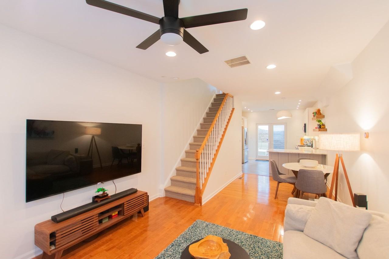 2207 Kimball St - Photo 6 of 32
