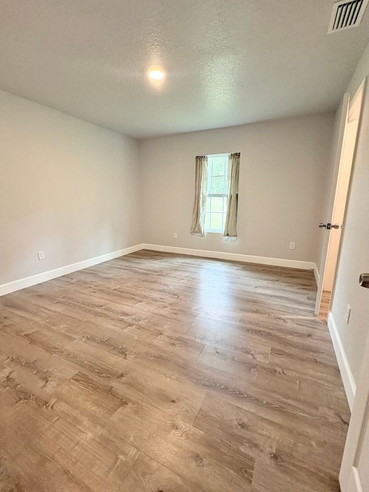 9850 Ne 69th Pl - Photo 6 of 21