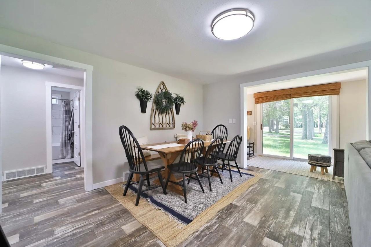 10032 N Long Lake Rd - Photo 7 of 24