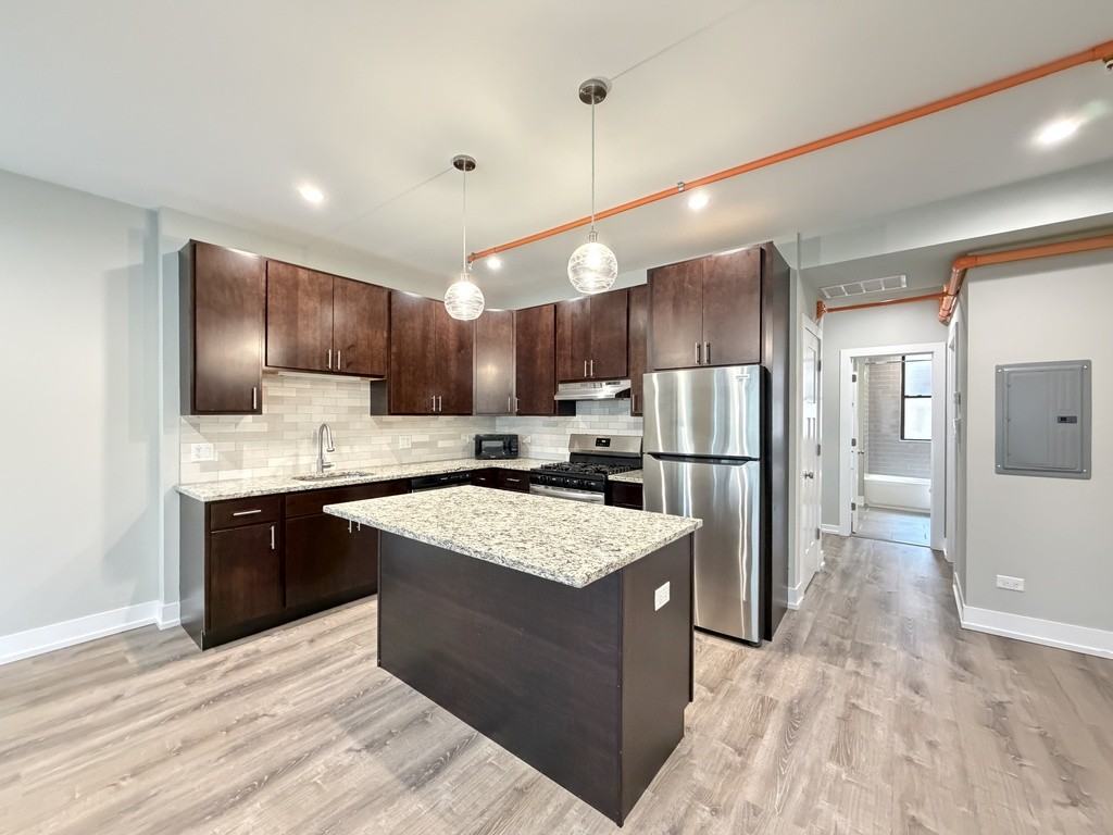 1142 Maple Ave #2 - Photo 3 of 21