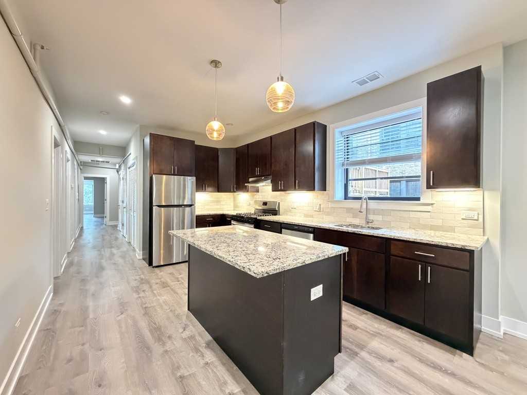 1144 Maple Ave #2 - Photo 2 of 21