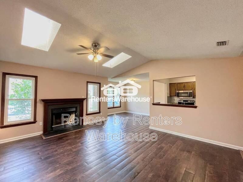 521 Brisa Dr - Photo 5 of 27