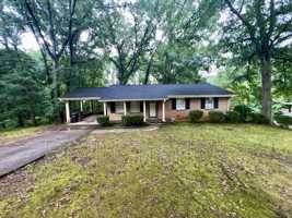 featured image of 3017 Arnold Dr