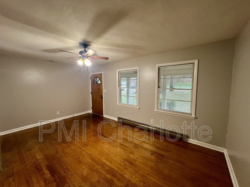 3017 Arnold Dr - Photo 5 of 24