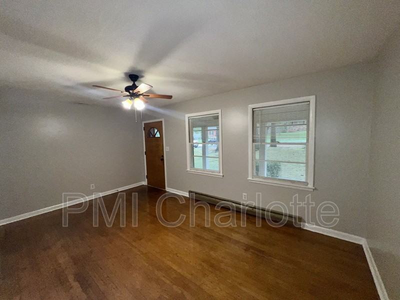 3017 Arnold Dr - Photo 6 of 24