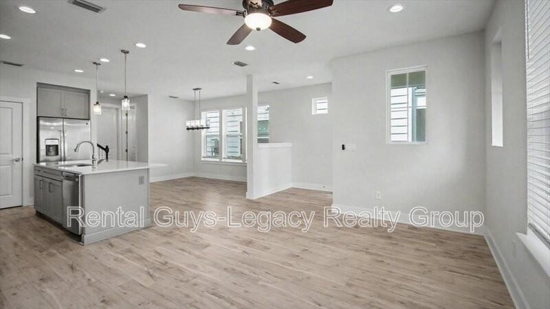 409 Crestview Dr - Photo 6 of 34