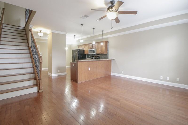 605 Anderson Dr #NA - Photo 2 of 16