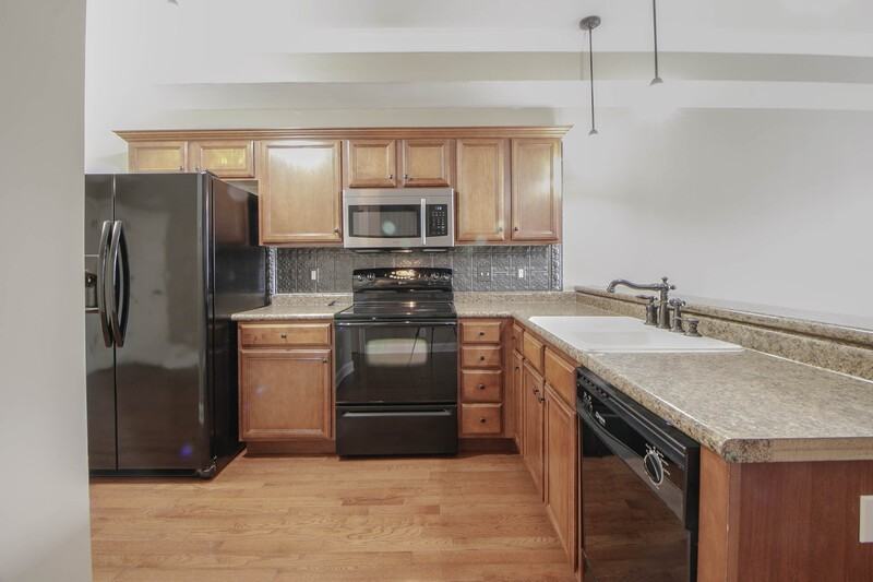 605 Anderson Dr #NA - Photo 4 of 16