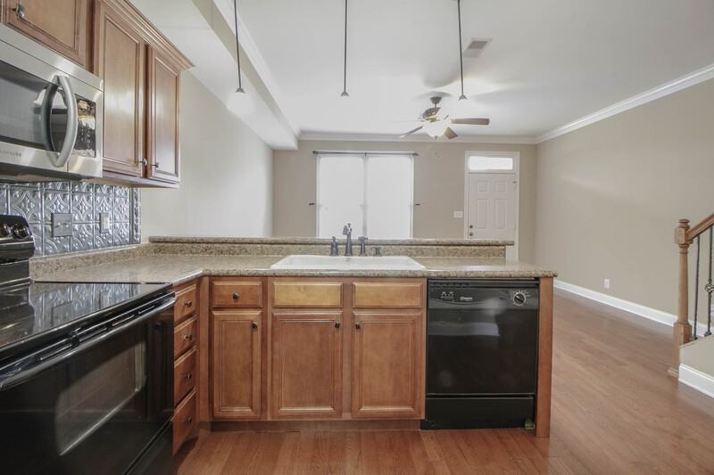 605 Anderson Dr #NA - Photo 5 of 16