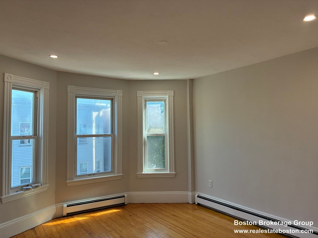 22 Howell St #3 - Photo 3 of 8
