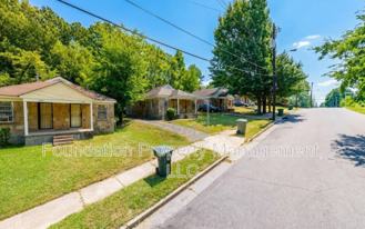 2317 E Warren St - Photo 1 of 1