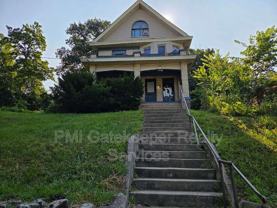 954 Hawthorne Ave #FL1 - Photo 1 of 1