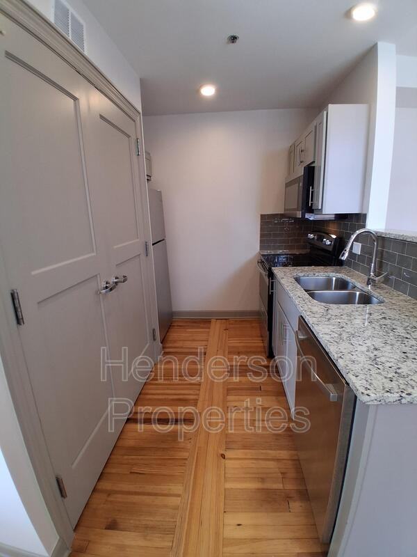 197 N 2nd St #307 - Photo 6 of 15