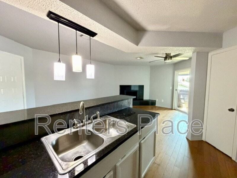 1207 S Quaker Ave #203 - Photo 6 of 12