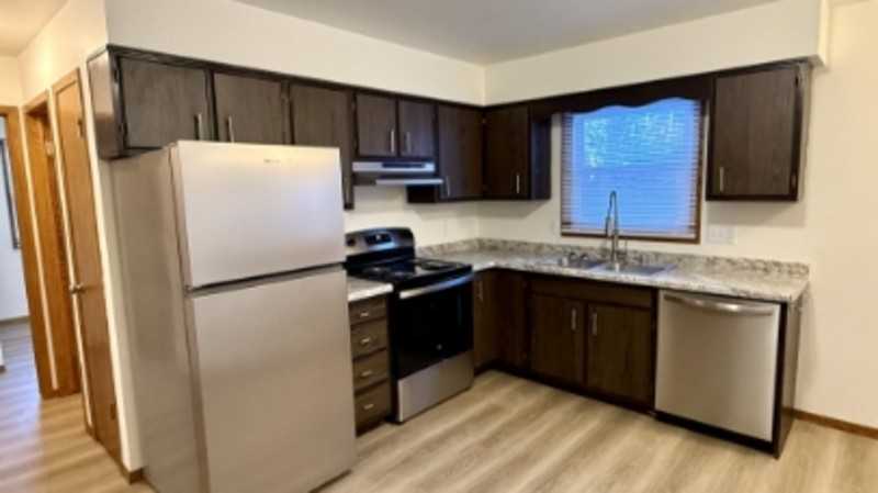 2018 Parkside Dr - Photo 4 of 26
