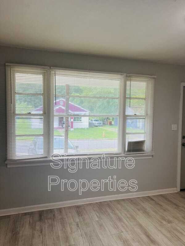 1221 Montgomery Ave - Photo 4 of 16