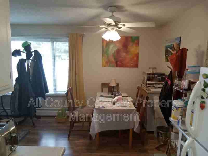 1516 E Grand Ave #101 - Photo 4 of 11