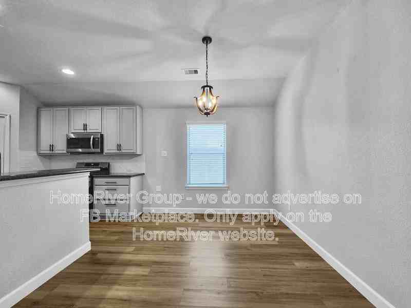 922 Fife Dr - Photo 4 of 22