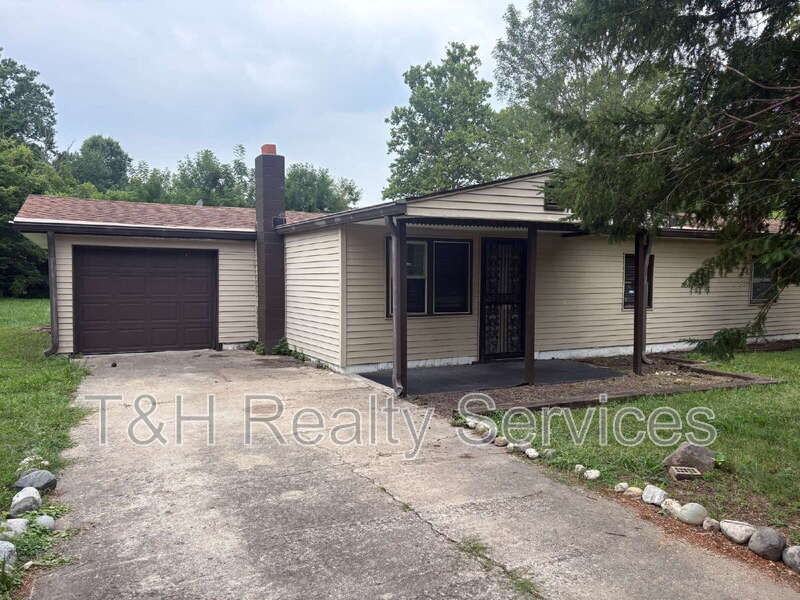 3368 Clover Dr - Photo 5 of 19