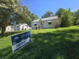 featured image of 1715 Rockwood Rd