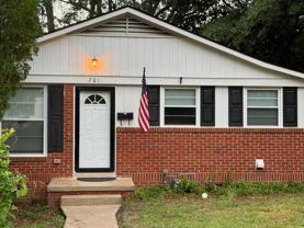701 S Woodrow St - Photo 1 of 1