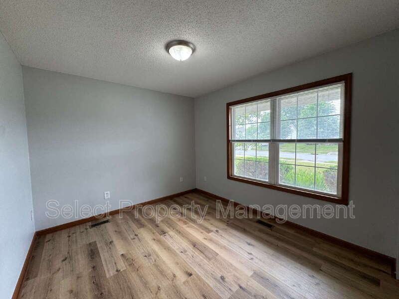 829 Willen Ln - Photo 7 of 18