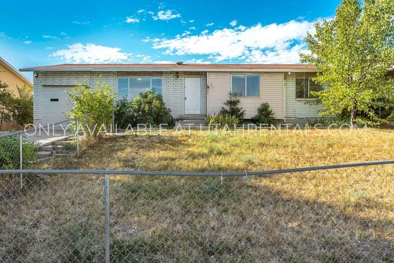 7367 W Jefferson Rd - Photo 2 of 19