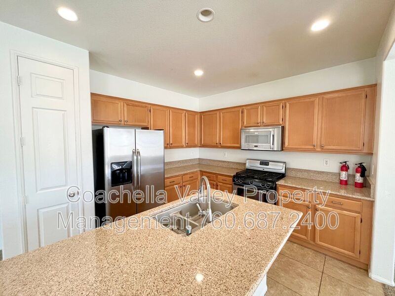 62806 Kitetail Dr - Photo 6 of 41