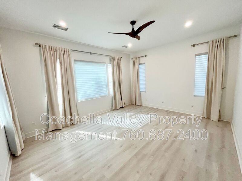 74635 Tesla Dr - Photo 2 of 50