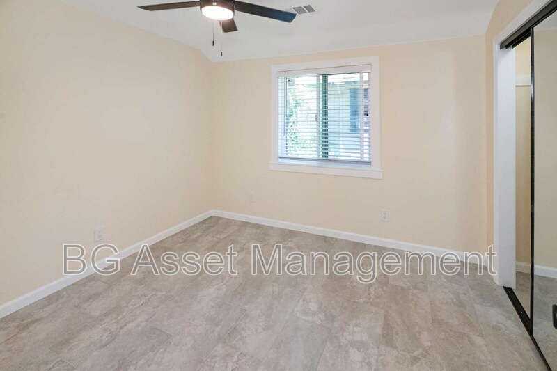 2807 Sabral Cir - Photo 5 of 23