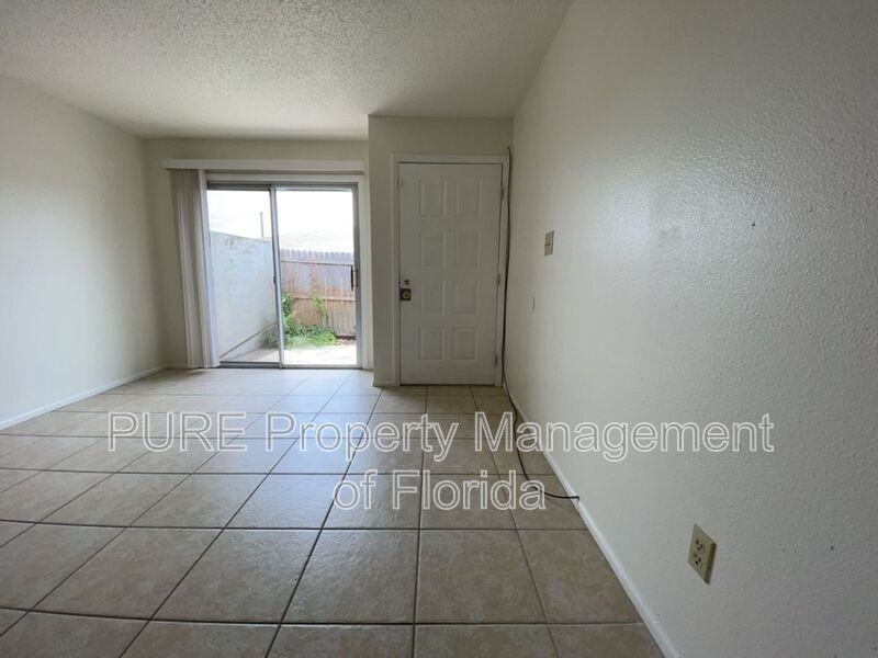 5420 Se 29th Pl #A - Photo 6 of 34