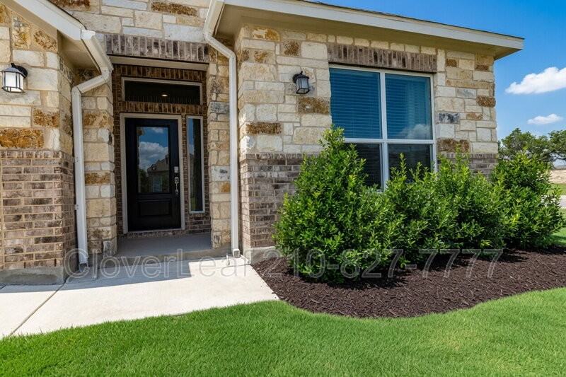 5440 Tallgrass Blvd - Photo 4 of 39